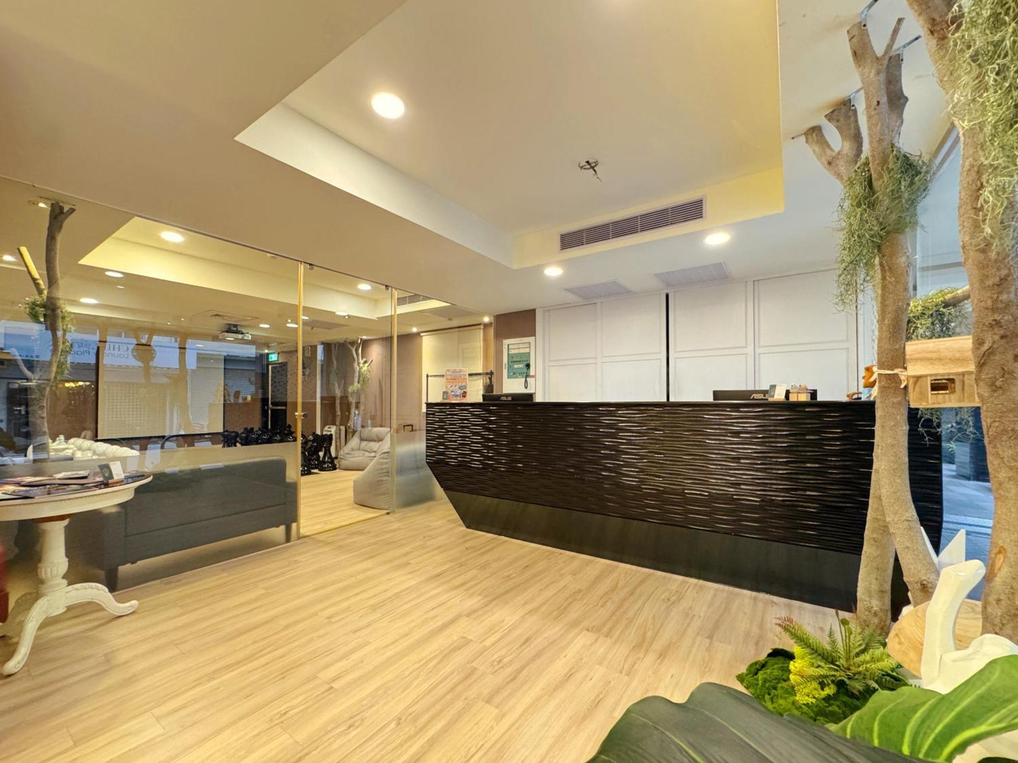 Finders Hotel Hualien Wen Hua Экстерьер фото